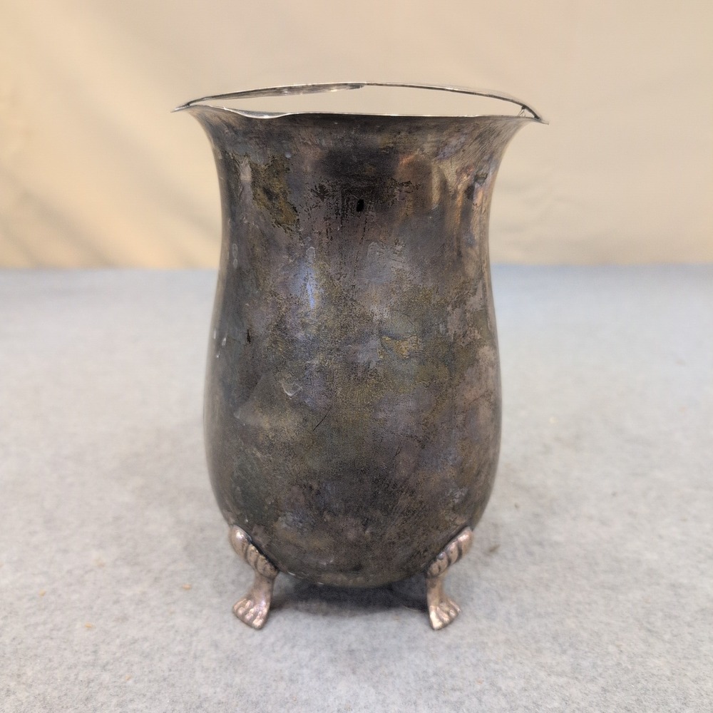 International Silver Co‎ Handmade Silverplated Footed Pitcher with Lid